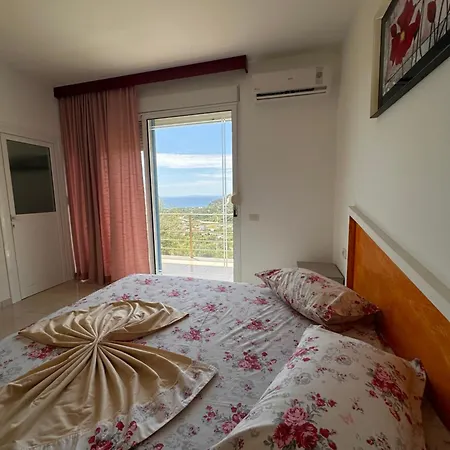 Kavalieri Hotel Borsh