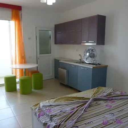 Kavalieri Hotel Borsh