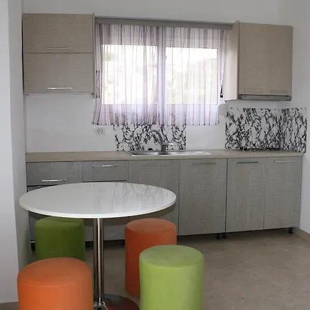 Kavalieri Hotel Borsh