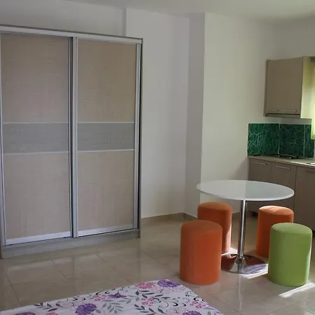 מלון Kavalieri 3*