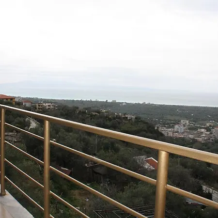 מלון Kavalieri 3*